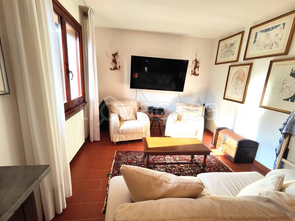 Villa Bifamiliare in vendita a Montescudo-Monte Colombo via San Paolo dall'Olmo
