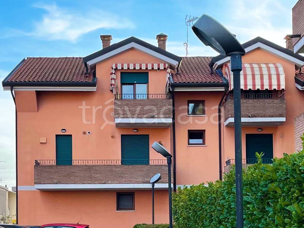 Appartamento in in vendita da privato a San Stino di Livenza via Leonardo Sciascia, 4