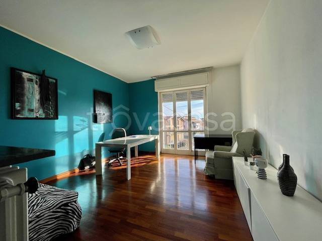 Appartamento in vendita a Vedano Olona via 1 Maggio, 39