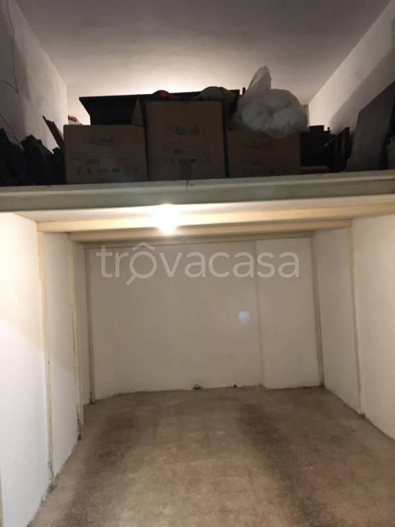 Garage in vendita a Roma via Conca d'Oro, 374