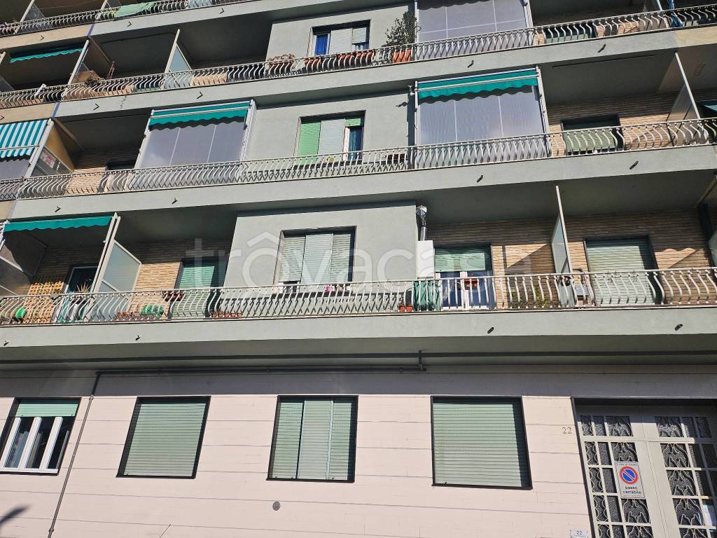 Appartamento in vendita a Torino via Beinette, 22