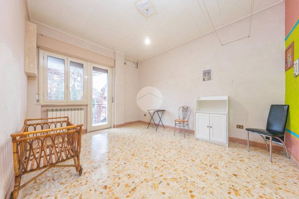 Appartamento in vendita a Roma via Crosia, 11