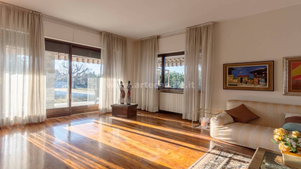 Villa Bifamiliare in vendita ad Arconate via Varese, 41