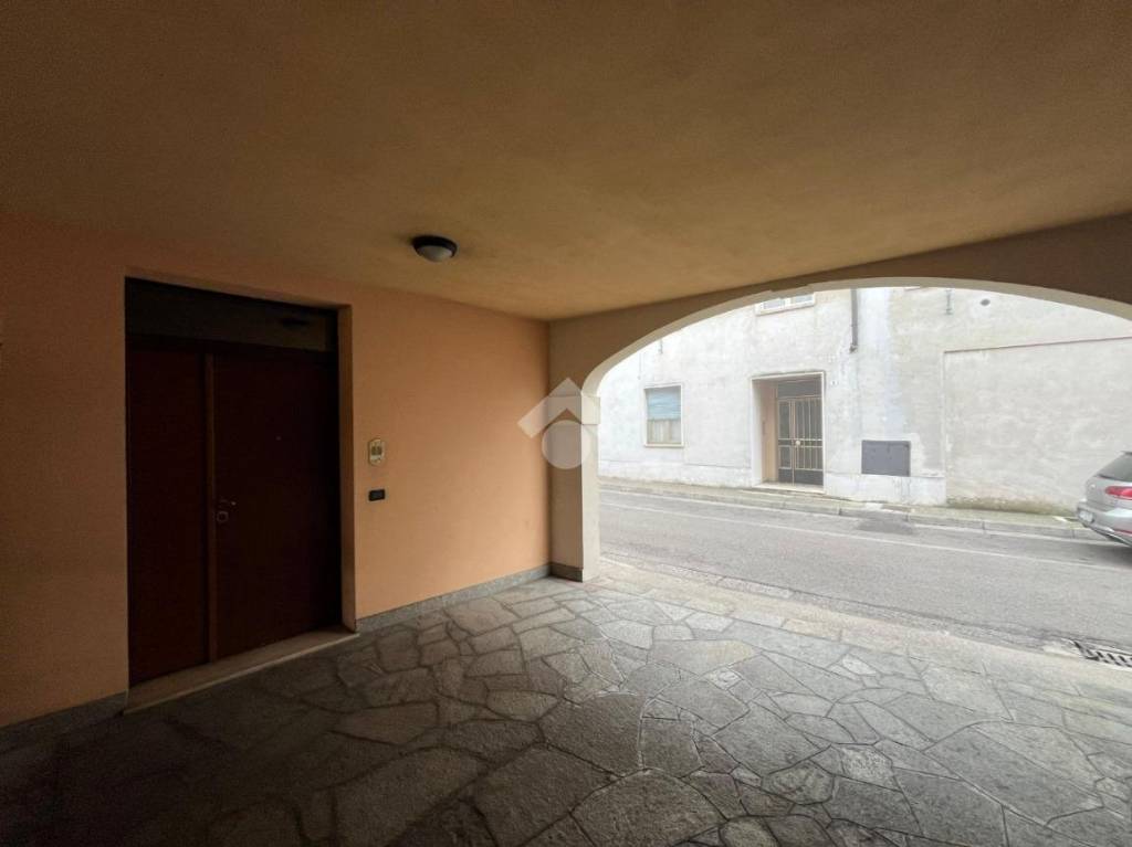Appartamento in vendita a Quinzano d'Oglio via Stoa, 8