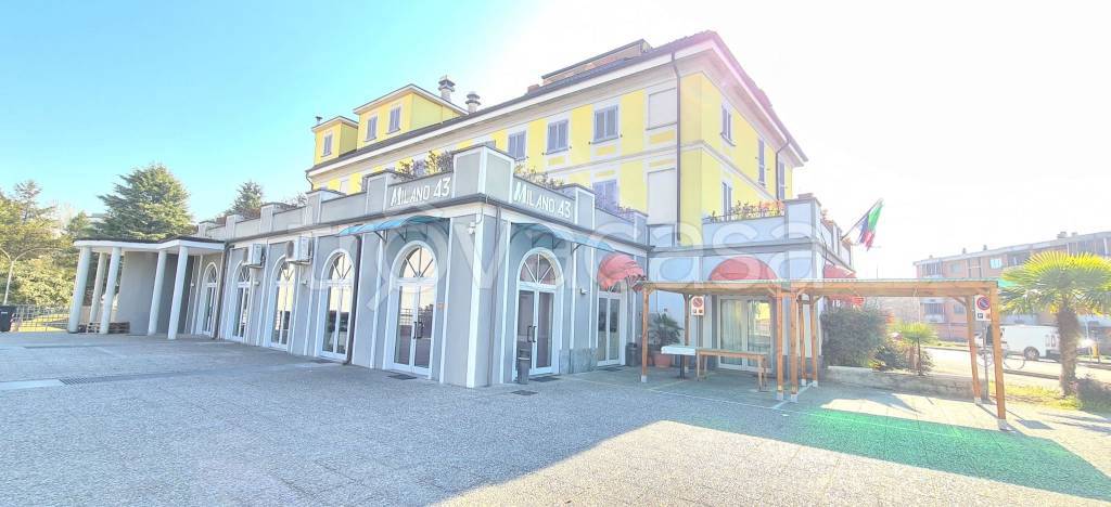 Hotel in vendita a Novara corso Milano, 43