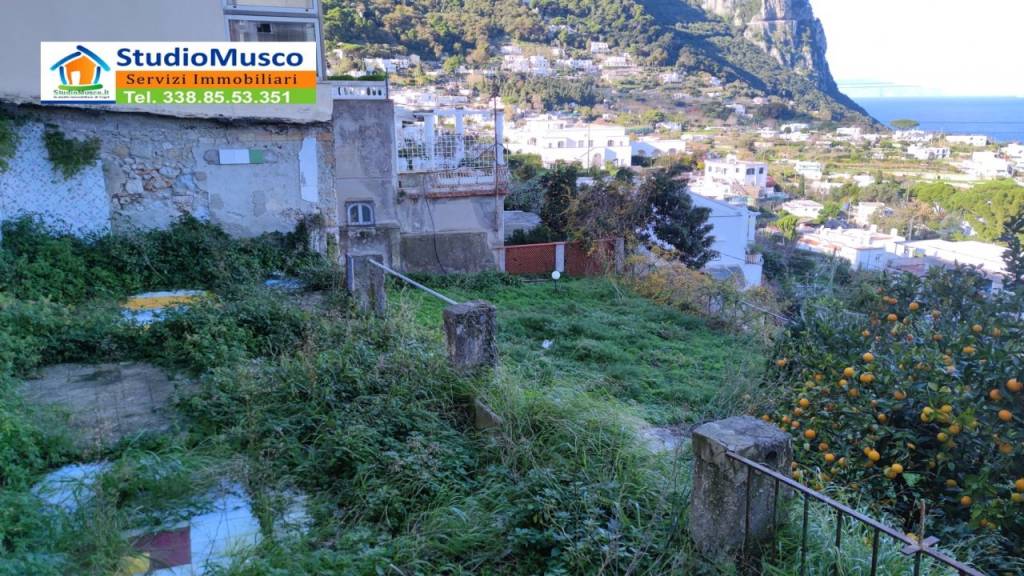 Appartamento in vendita a Capri via Acquaviva