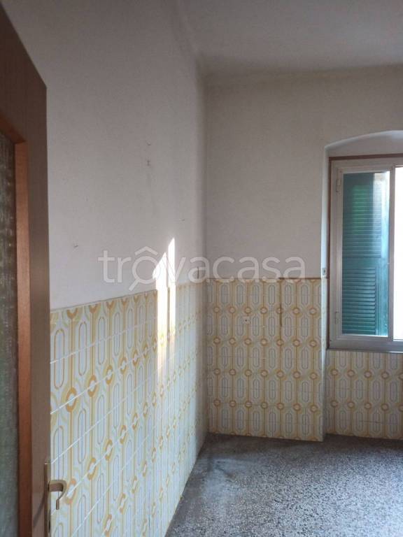 Appartamento in vendita a Genova via Bologna, 24