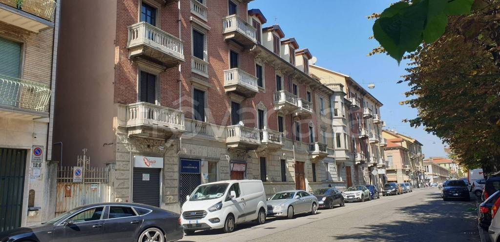 Appartamento in vendita a Torino corso Racconigi, 124