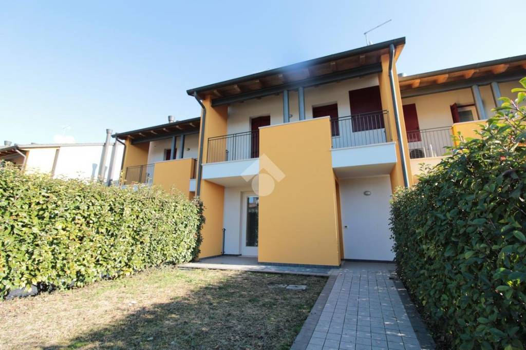 Villa a Schiera in vendita a San Pietro in Gu via Dei Fanti, 9