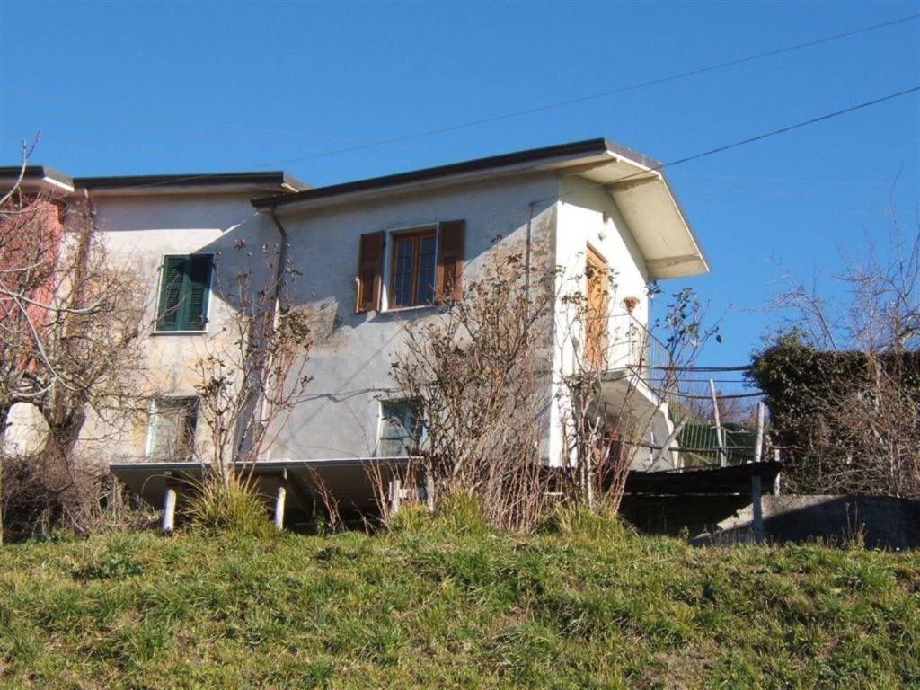 Villa in vendita a Fivizzano strada Provinciale Fivizzano Licciana Bagnone