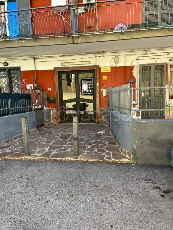 Appartamento in in vendita da privato a Napoli via Filomena Nitti Bovet