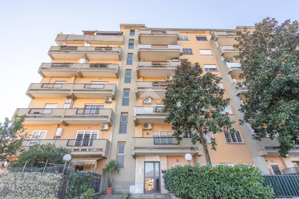 Appartamento in vendita a Guidonia Montecelio via delle Ginestre, 8