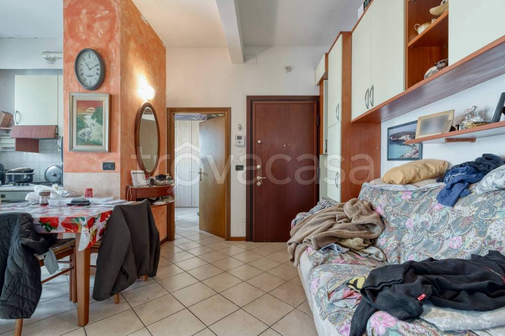 Appartamento in vendita a Bologna via del Perugino, 2