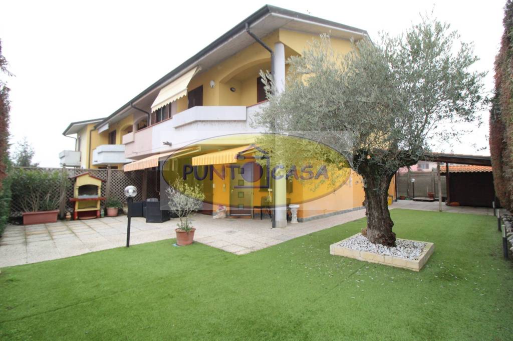 Villa a Schiera in vendita a Massalengo viale Liberazione
