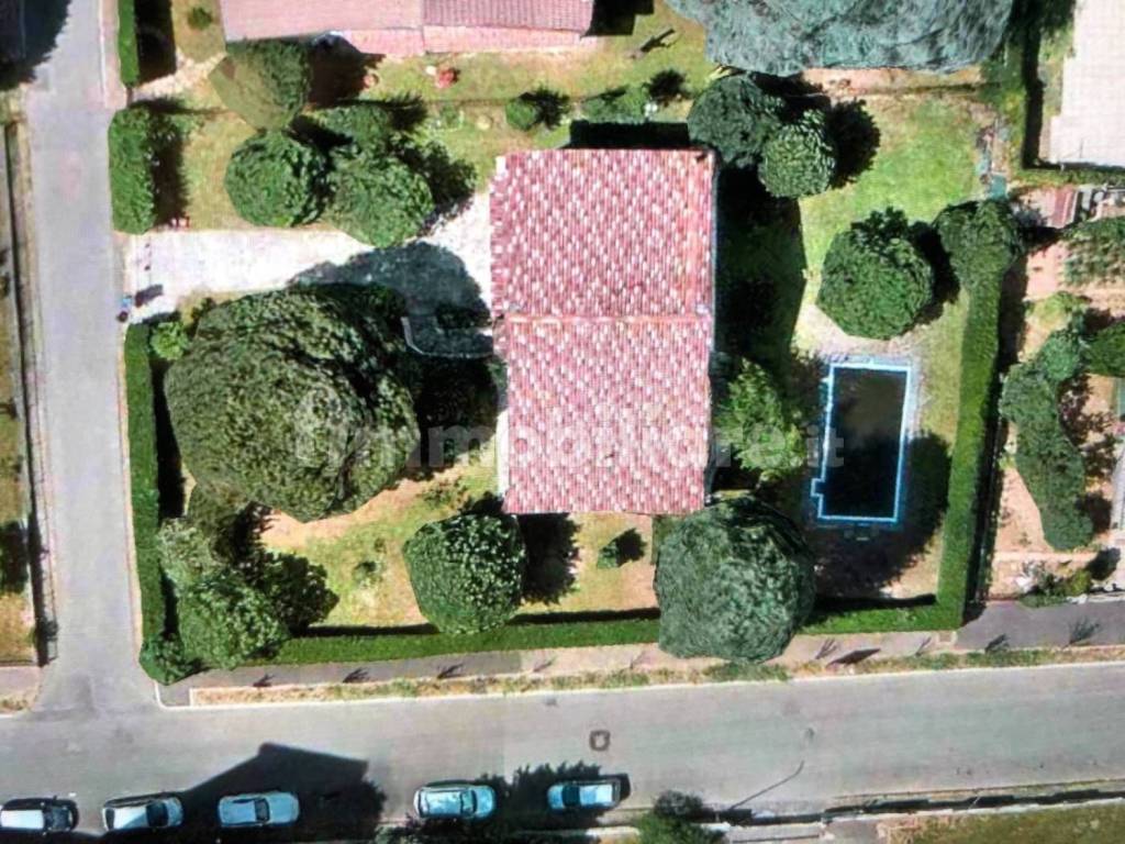 Villa in vendita a Garbagnate Milanese via dei Tigli, 15