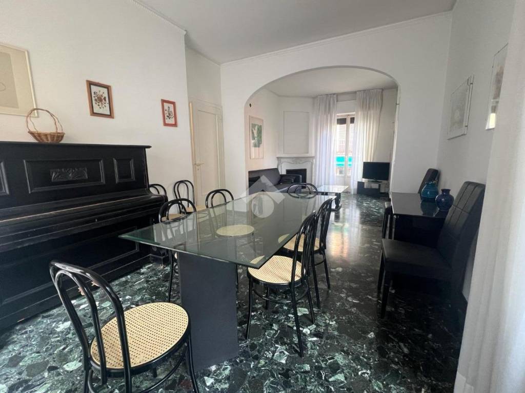Appartamento in vendita a Santa Margherita Ligure via Zara, 7