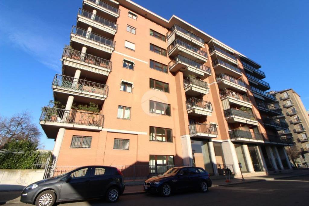 Appartamento in vendita a Torino via Pio vii, 90