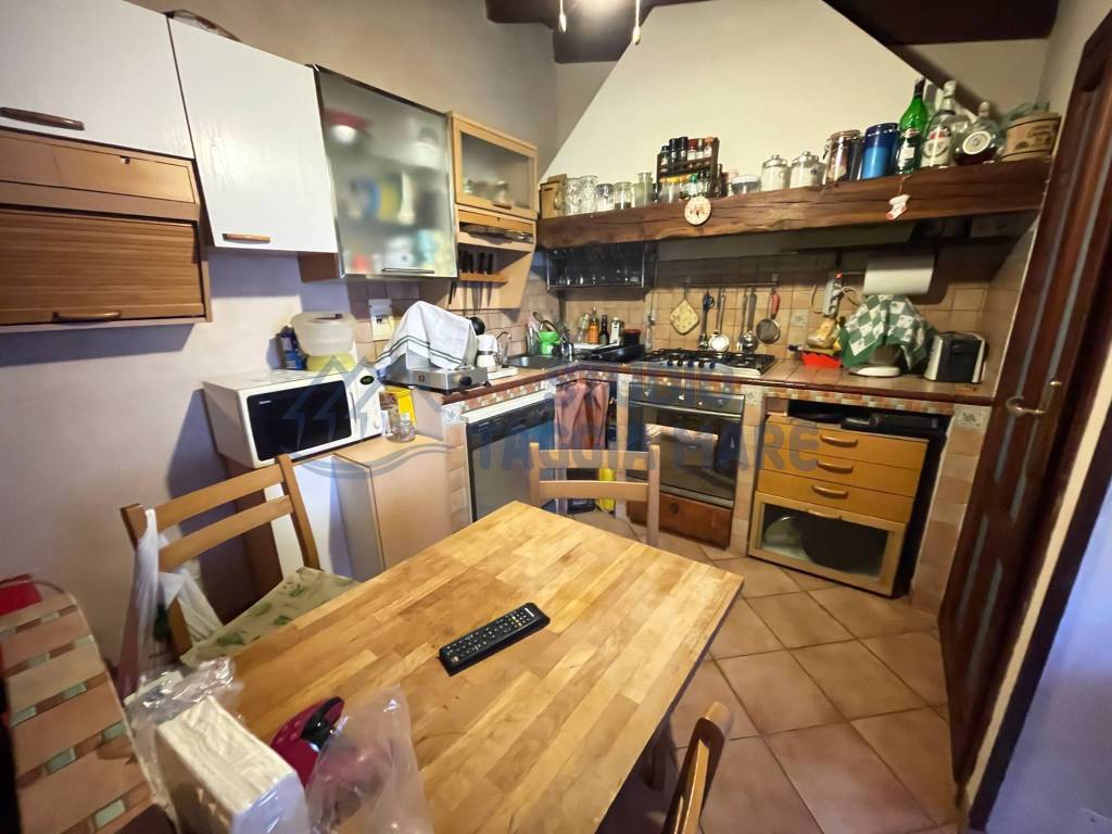 appartamento in vendita a Taggia in zona Arma di Taggia