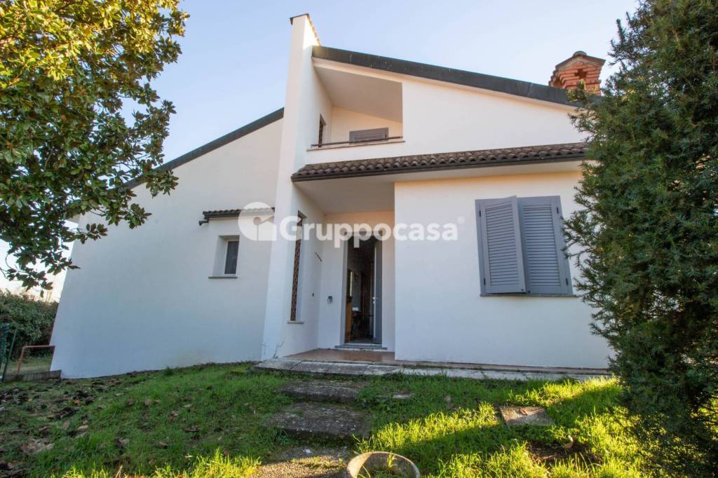 Villa in vendita a Magenta via Degli Orti, 28