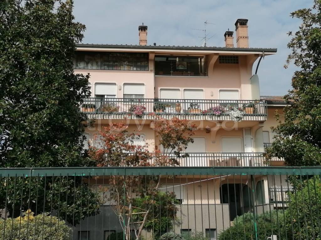 Appartamento in vendita a Rivolta d'Adda via Gaetano Donizetti