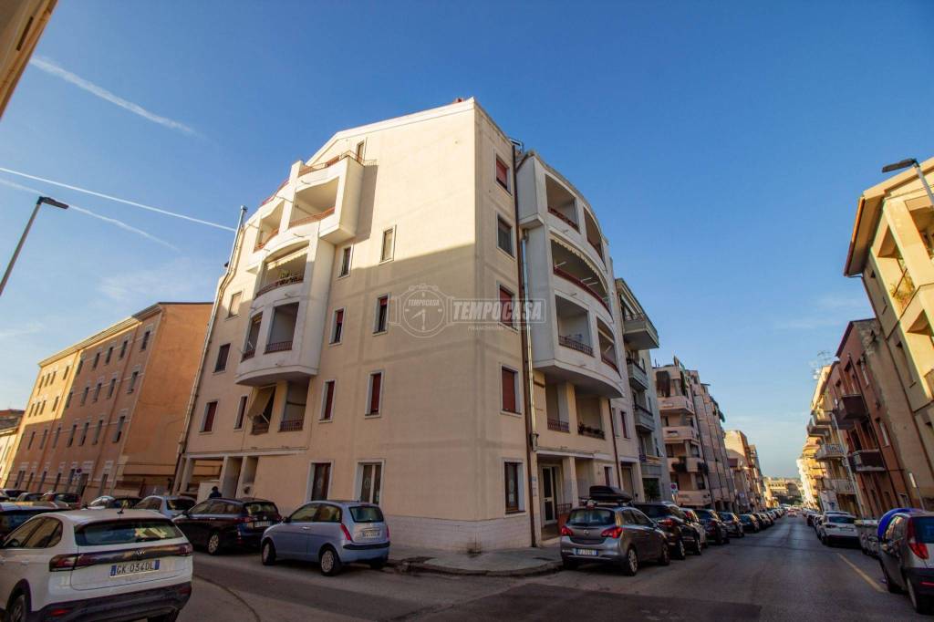 Appartamento in vendita a Sassari via flumenargia