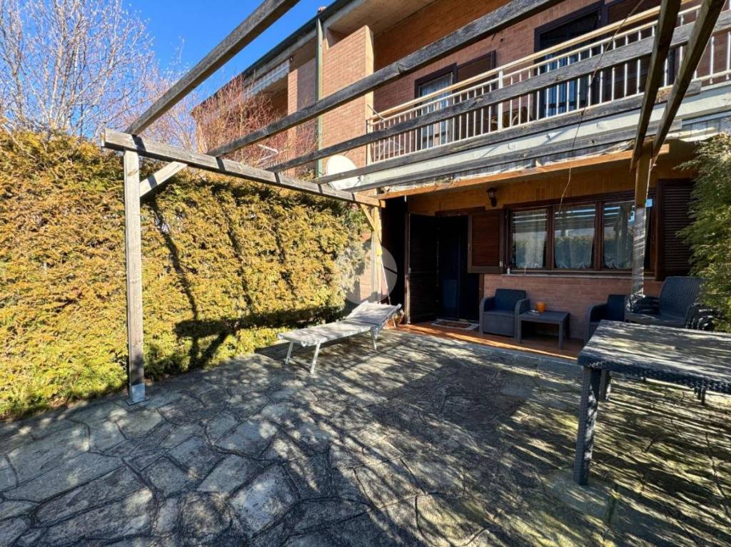 Villa a Schiera in vendita a La Cassa via Italia, 18