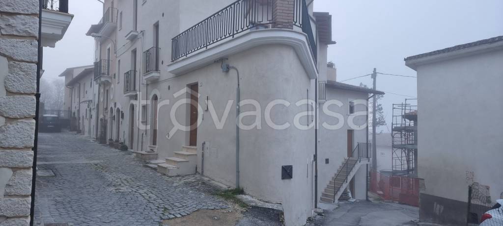 Appartamento in in vendita da privato a L'Aquila via Piedi la Terra, 7