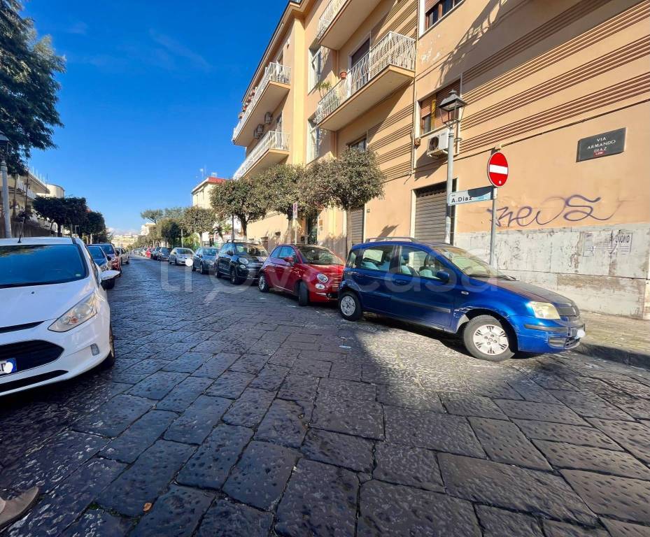 Appartamento in vendita a Torre del Greco via Giuseppe Beneduce, 49