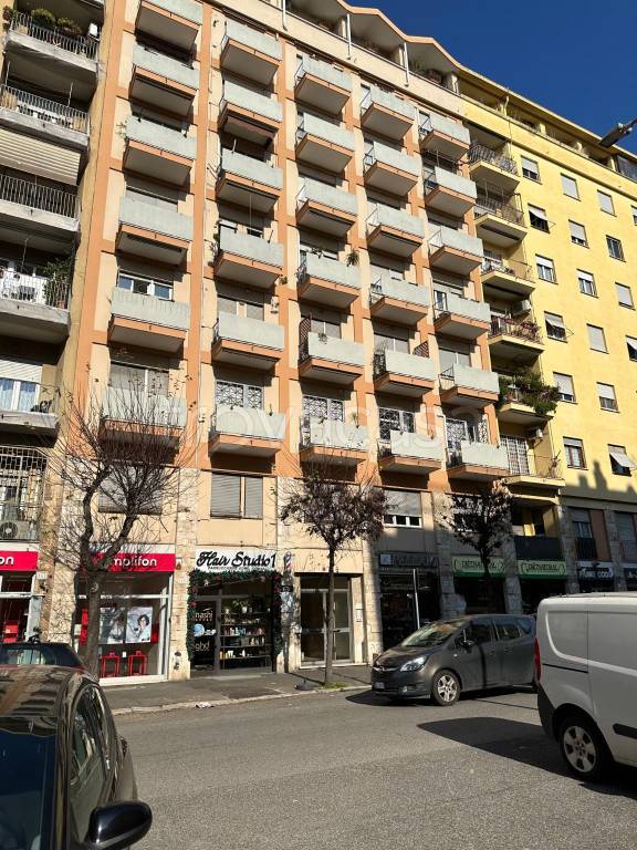 Appartamento in vendita a Roma via Sampiero di Bastelica, 139