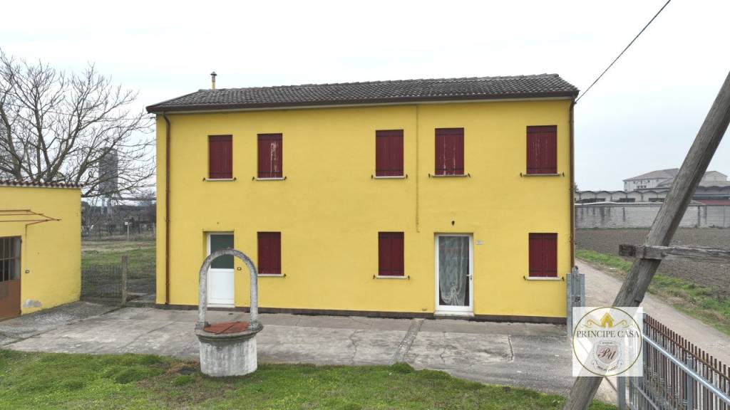 Casa Indipendente in vendita a Villa Estense via Bortolina