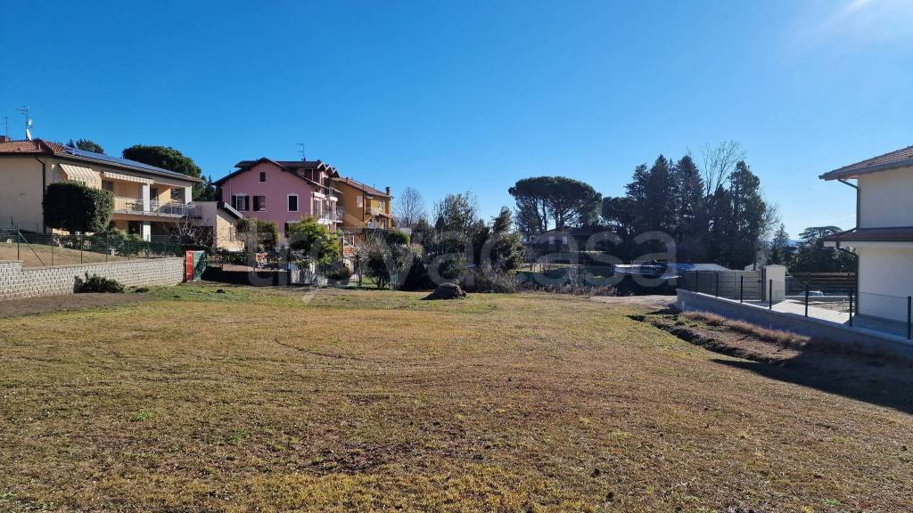 Terreno Residenziale in vendita a Barasso via Monviso