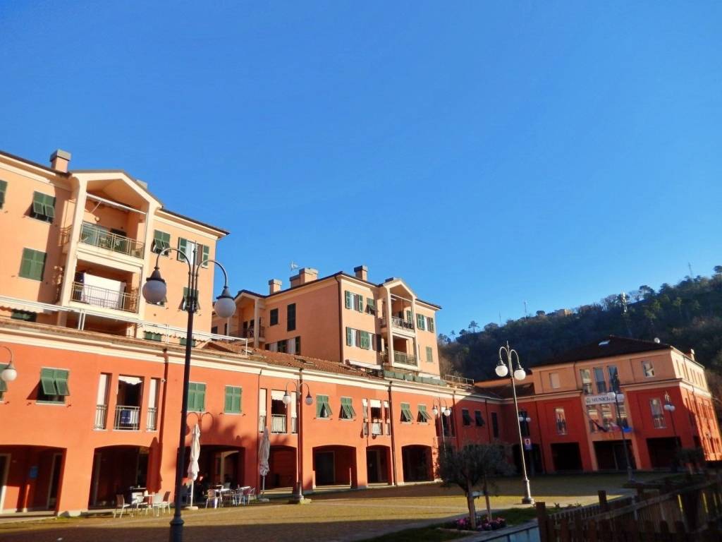 Appartamento in vendita a Casarza Ligure piazza Aldo Moro, 10