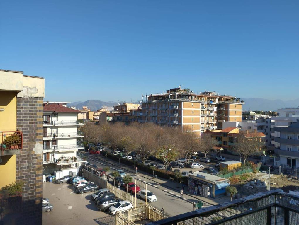 Appartamento in in vendita da privato a Pomigliano d'Arco via Giacomo Leopardi, 71