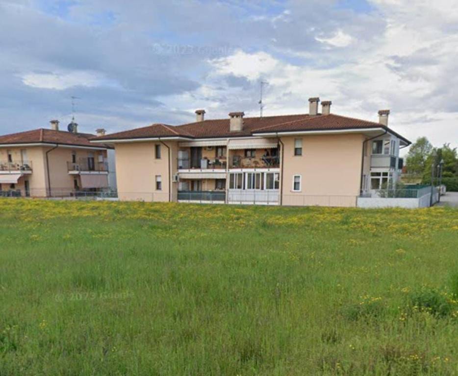 Appartamento in in vendita da privato a Santa Maria la Longa via Macagnat, 13