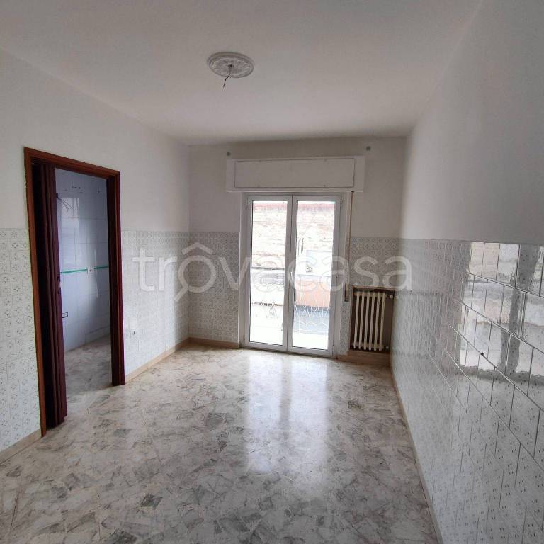 Appartamento in in vendita da privato a Barletta via Regina Margherita, 145