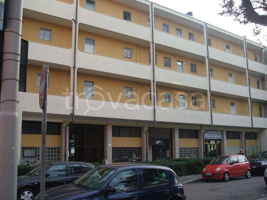 Appartamento in vendita a Legnano piazza Raoul Achilli, 7