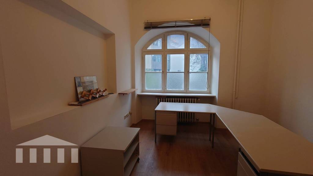Ufficio in affitto a Bolzano via Brennero, 9, 39100 Bolzano bz, Italia