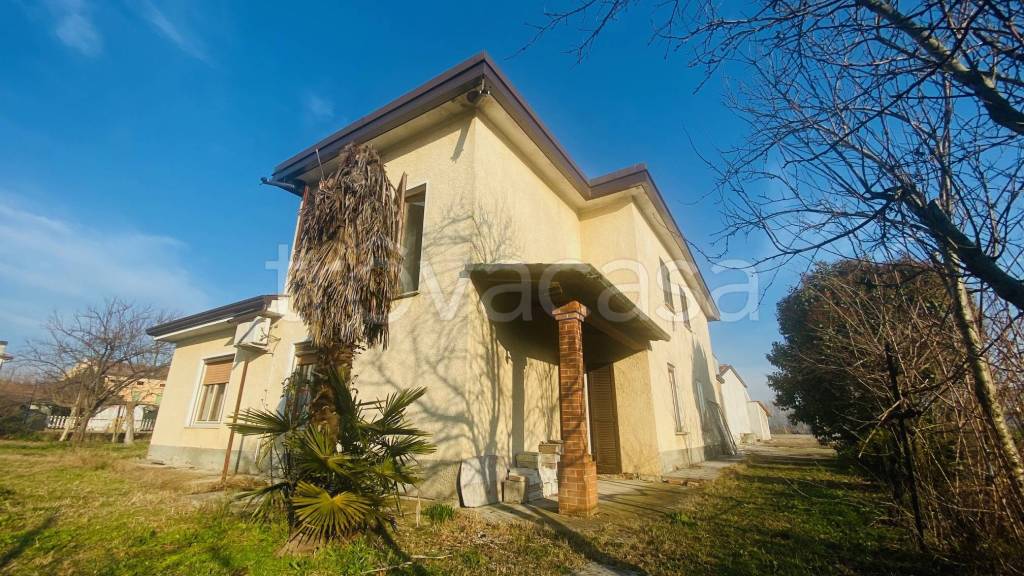 Villa in vendita a Ceresara via Villa Belgiardino