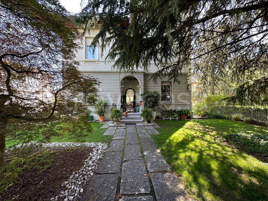 Villa in vendita a Brescia viale Venezia, 50