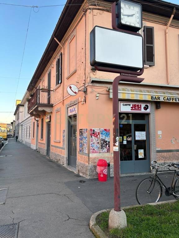 Ristorante in vendita a Magenta via Roma, 101