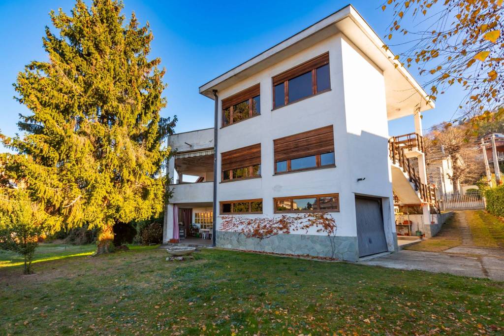Villa Bifamiliare in vendita a Castiglione Torinese via Santa Maria, 14