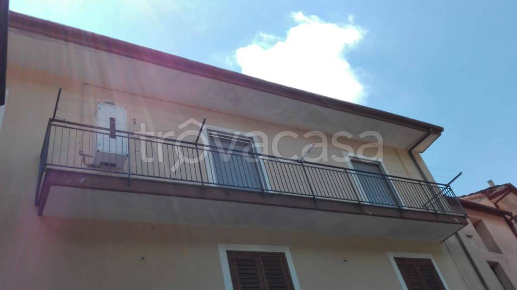 Appartamento in vendita a Montecorvino Pugliano via g. Palmentieri