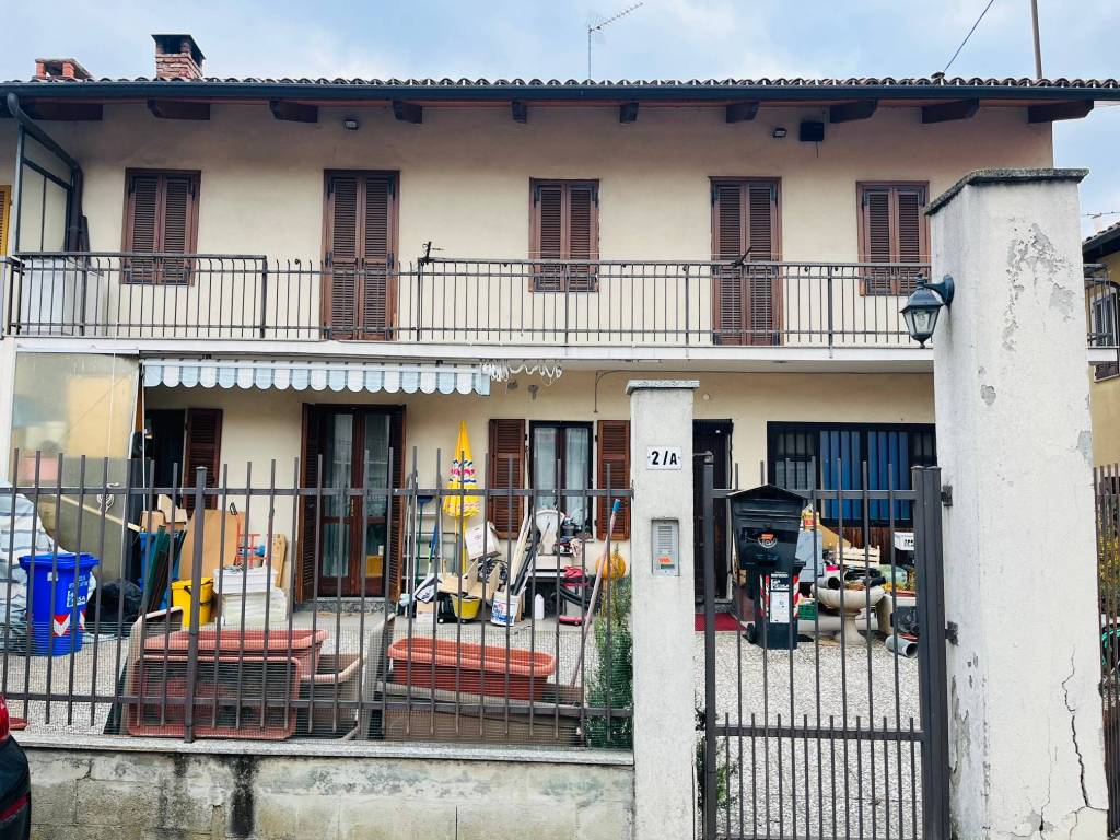 Villa in vendita a Val della Torre via Brione, 2