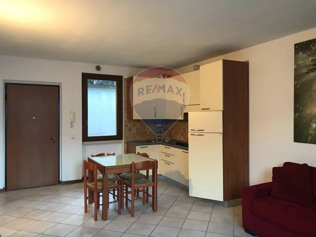 Appartamento in vendita a Strozza via ca gavazzeni, 3/a