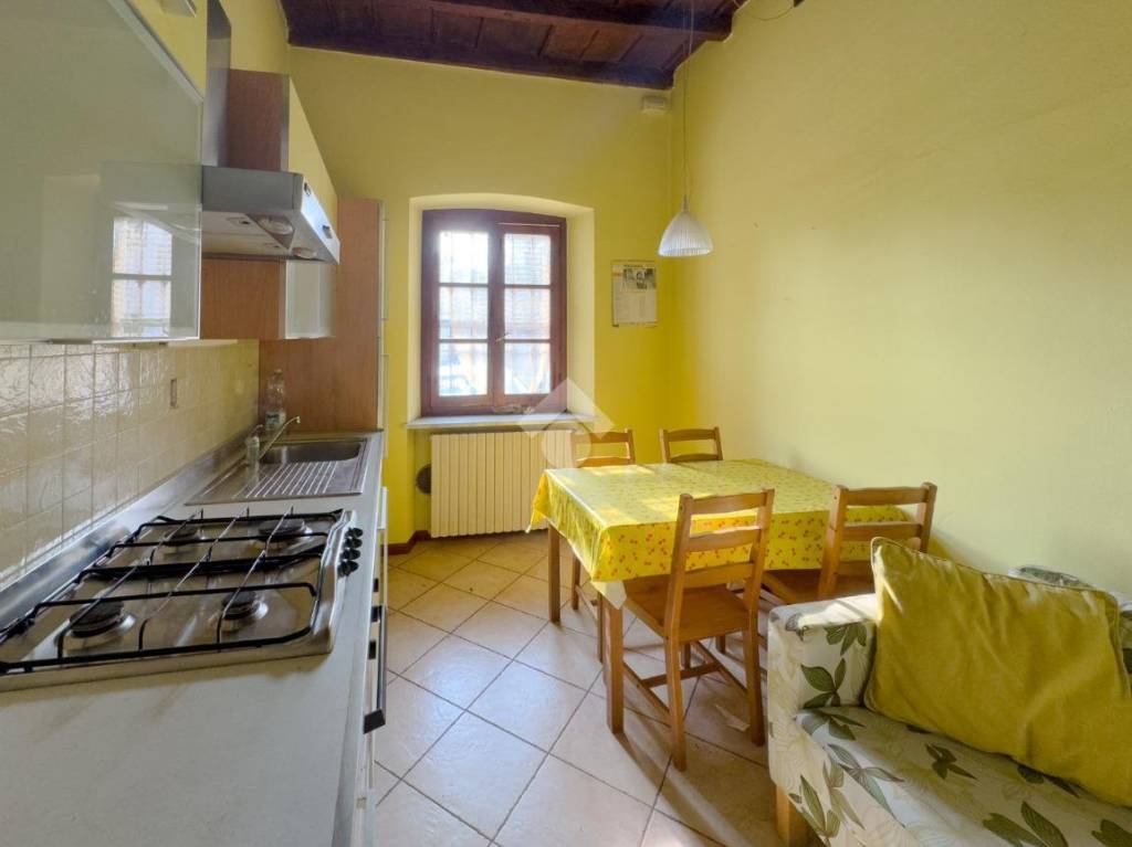 Appartamento in vendita a Treviglio via Case Operaie, 44