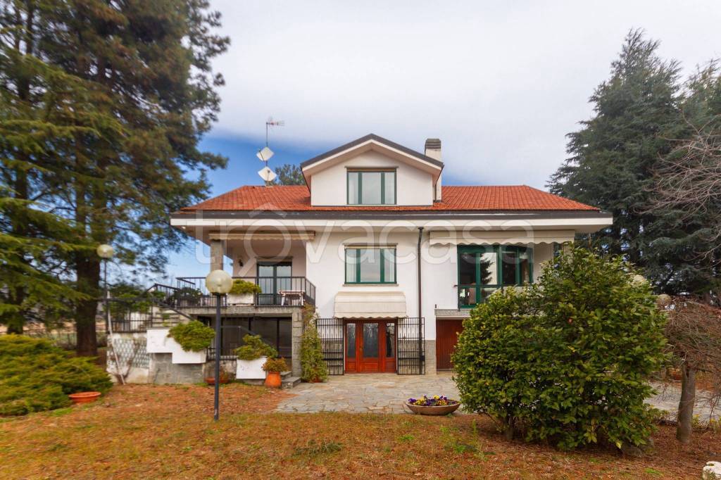 Villa in vendita a Rivoli strada Santa Maria