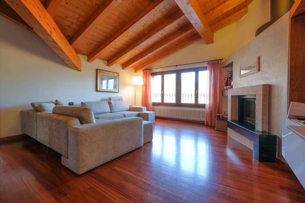 Appartamento in vendita a Bonate Sopra viale Padania