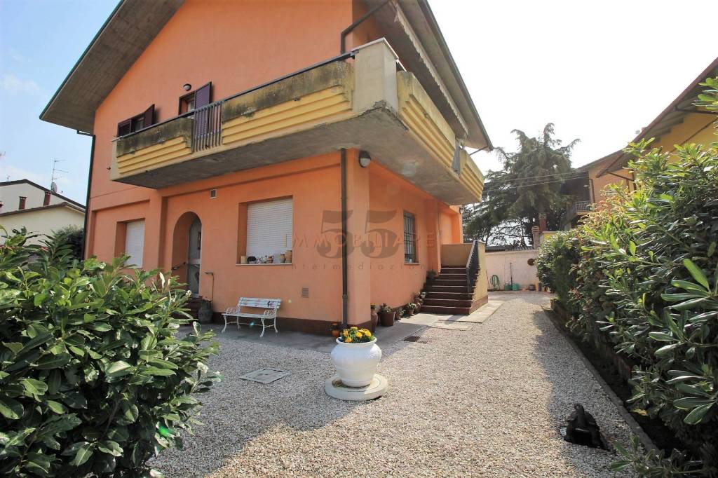 Villa Bifamiliare in vendita a Cesena via Corinaldo