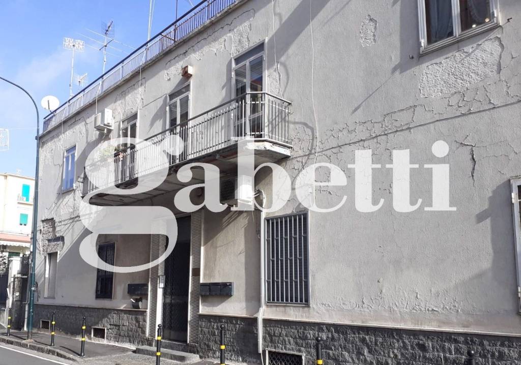 Appartamento in vendita a Portici via Cristoforo Colombo, 48