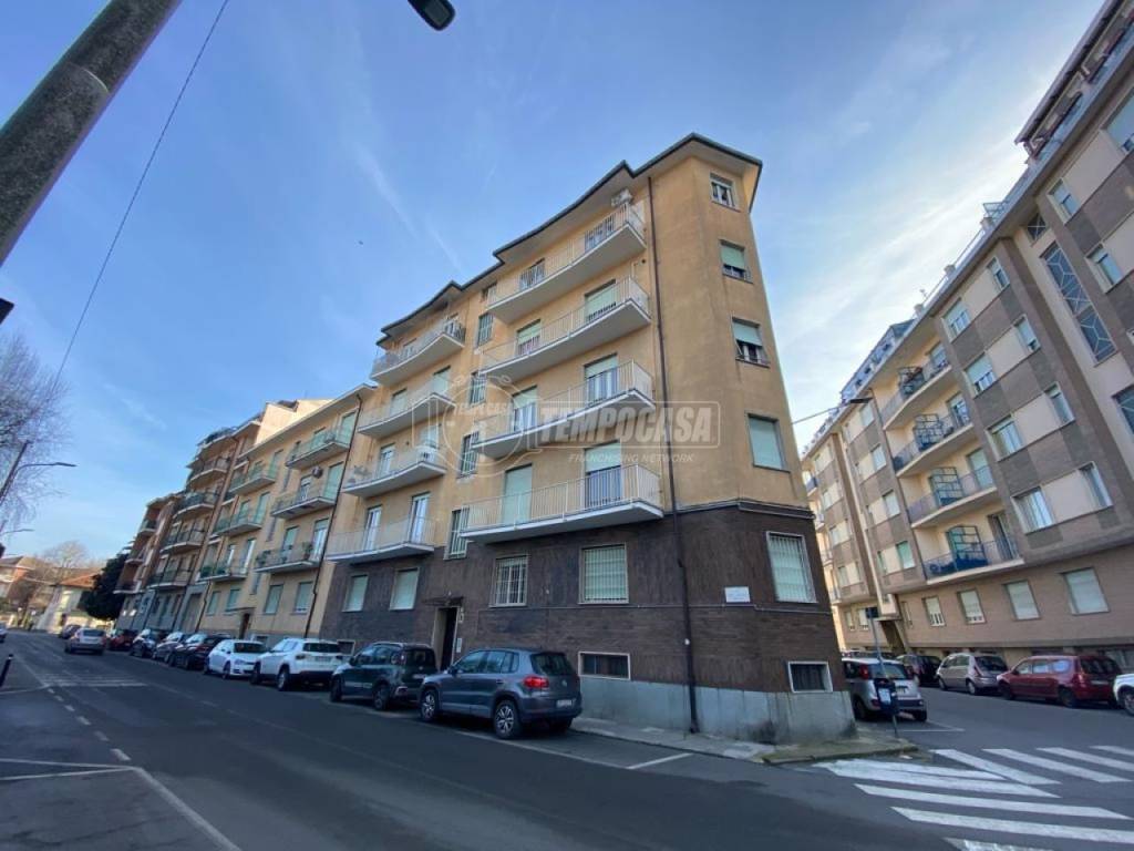 Appartamento in vendita a Carmagnola via Giacomo Puccini, 13